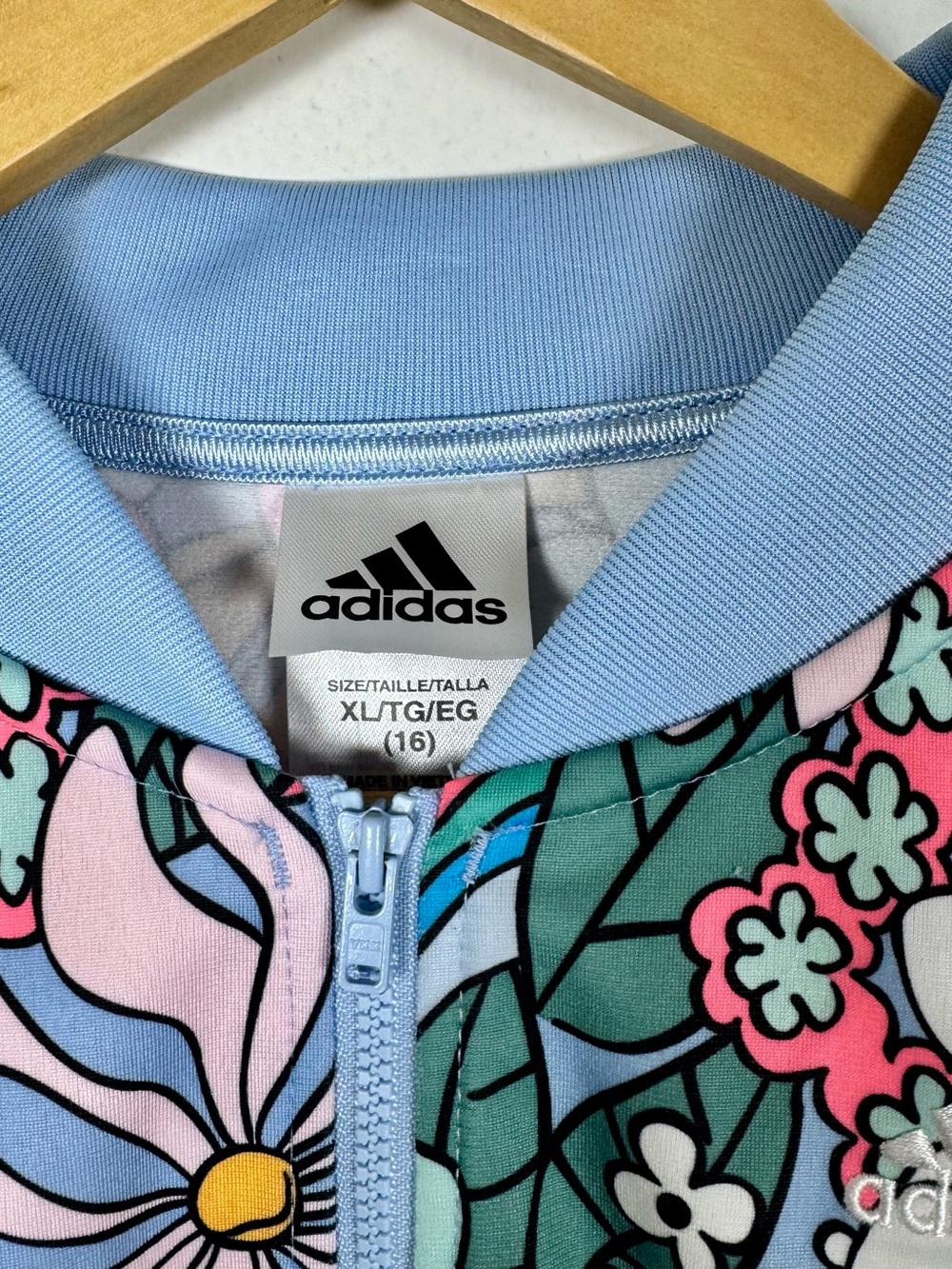 Adidas Retro Floral 70’s Artsy Print Track Jacket Girls 16 X Large Nordstrom EUC - Picture 3 of 6